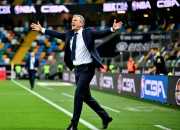 乌迪内斯主帅连续换人，终获胜利