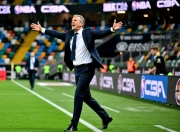 乌迪内斯主帅连续换人，终获胜利