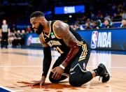 詹姆斯受伤未必能及时复出