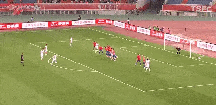 麦麦提江执法足协杯1/8决赛山东泰山vs成都蓉城